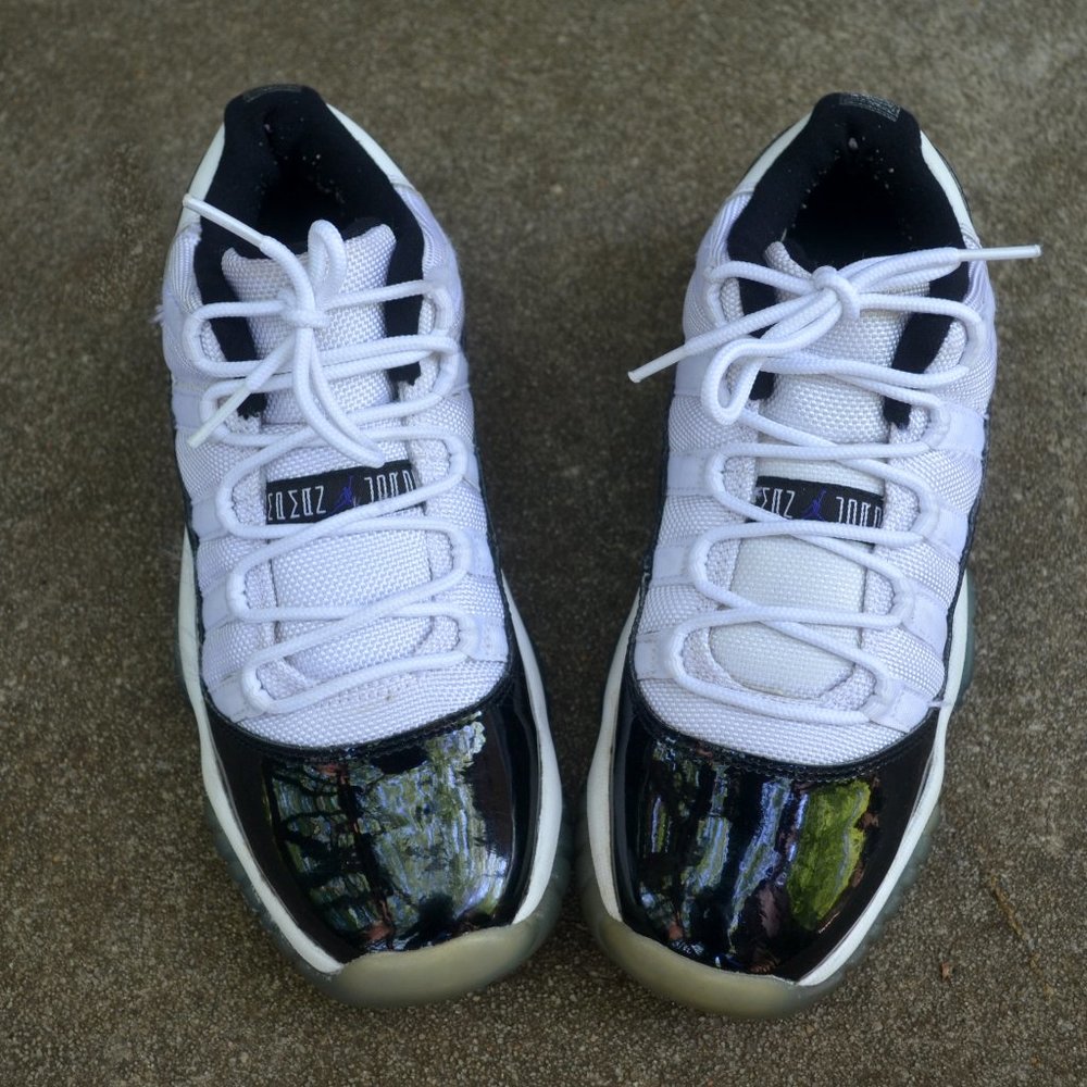 Nike Air Jordan 11 XI Low Retro Size 5Y